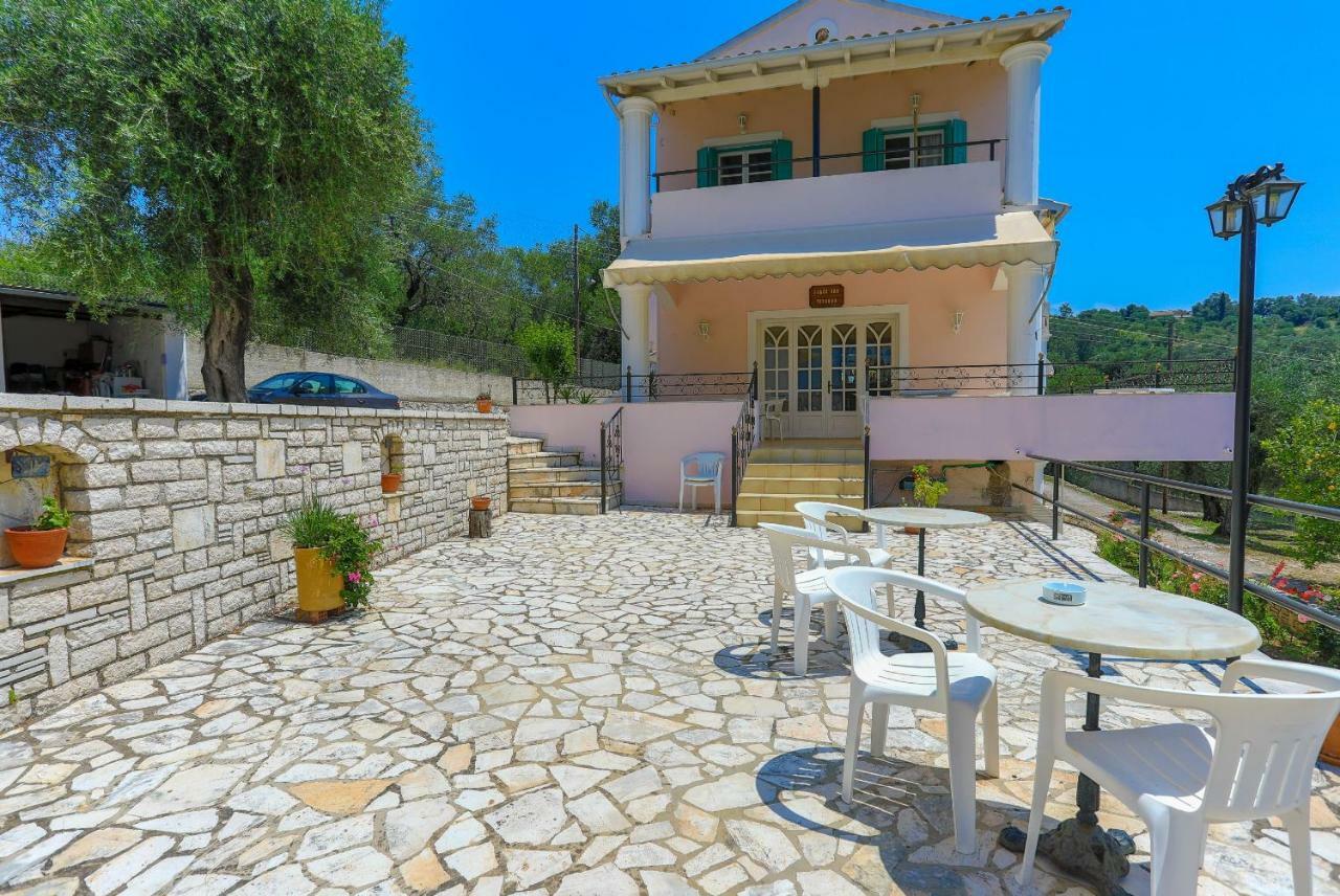 Fran Apartments Agios Spyridon  外观 照片
